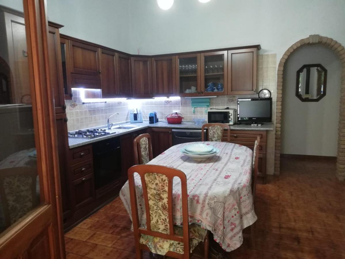 סולאנאס Villa Murgia מראה חיצוני תמונה